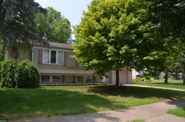 42811 WILMINGTON DR, STERLING HEIGHTS, MI 48313 - Image 1