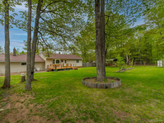 130 MIDDLE ISLAND POINT RD, MARQUETTE, MI 49855 - Image 1